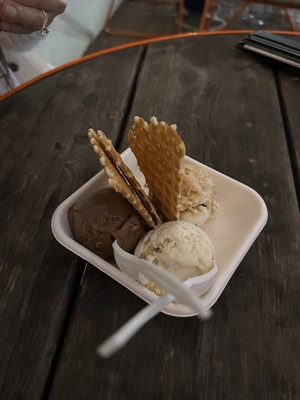 Jeni's Splendid Ice Creams by null