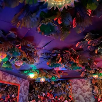 Paradiso - Bar decor - Spanish Near Me - Barcelona, B
