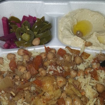 Me'Mo's Middle Eastern Cuisine - Vegan stew over rice, peppers & humus. AND PITA OBVIOUSLY! DELISH. - Lebanese Near Me - Modesto, California