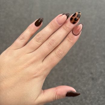 Le's Nail & Spa - Nail Set - Day Spas Near Me - Ventura, California Le's Nail & Spa - Nail Set - Day Spas Near Me - Ventura, California