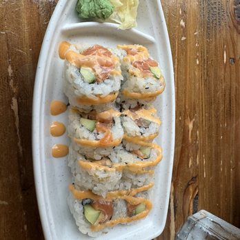Sushi Boat - Spicy salmon roll - Sushi Bars Near Me - Saint Charles, Missouri Sushi Boat - Spicy salmon roll - Sushi Bars Near Me - Saint Charles, Missouri