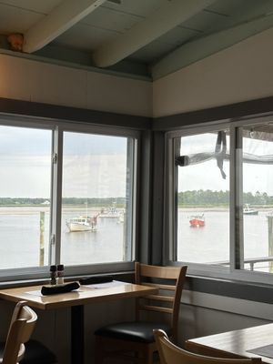 Stern Seafood Restaurant by null