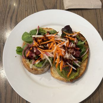 Blackberry Market - Cafes Near Me - Glen Ellyn, Illinois