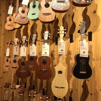 Guitar Center - Redmond, Washington - Guitar Center at Redmond Town Center - Guitar Stores Near Me - Redmond, Washington