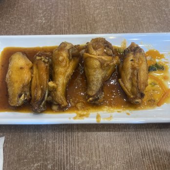 Teabreak Pho & Boba Herndon - Chicken wings with sweet and spicy sauce - Vietnamese Near Me - Herndon, Virginia