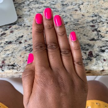 VT Nails & Spa - No-chip polish change - Nail Salons Near Me - Oak Lawn, Illinois