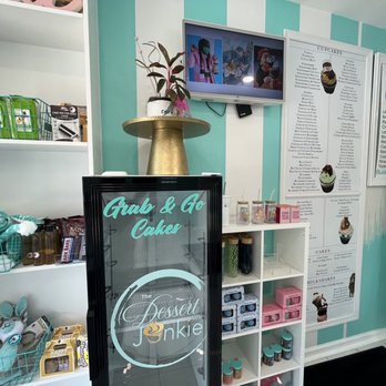 The Dessert Junkie - Cupcakes Near Me - Bowie, Maryland The Dessert Junkie - Cupcakes Near Me - Bowie, Maryland