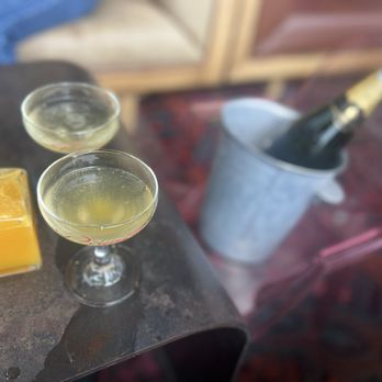 Paramour - Cocktail Bars Near Me - San Antonio, Texas