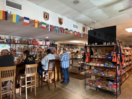Henk's European Deli & Black Forest Bakery by null