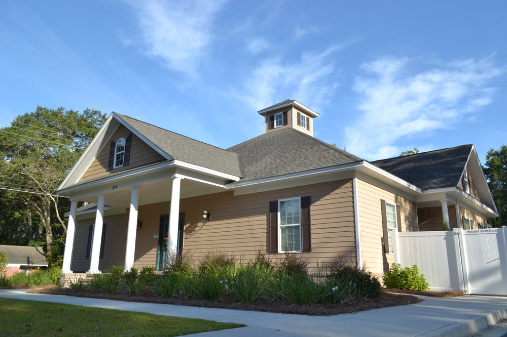 OPTIONS NOW Updated August 2024 214 W Park Ave, Valdosta,