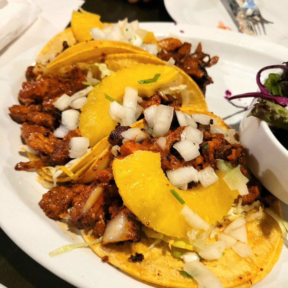 El Bocho - Taco parila pastor, meat was good, whole taco was eh, no cheese or sauce like what?? - Mexican Near Me - Richmond Hill, Ontario El Bocho - Taco parila pastor, meat was good, whole taco was eh, no cheese or sauce like what?? - Mexican Near Me - Richmond Hill, Ontario