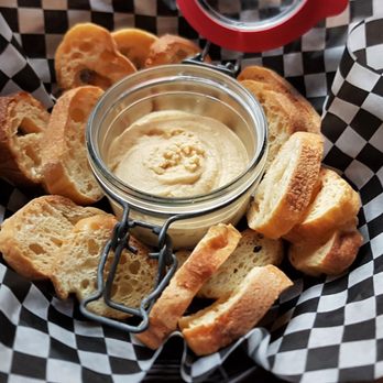 Yer'Mad - Humus! - Dive Bars Near Me - Montreal, Quebec Yer'Mad - Humus! - Dive Bars Near Me - Montreal, Quebec