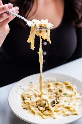 Mid Market Eats by null