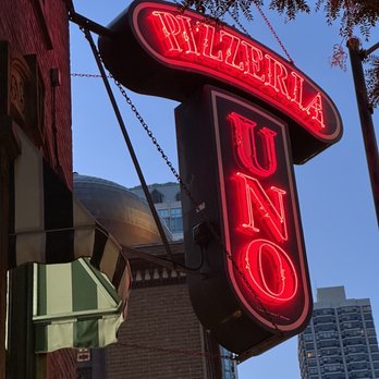 Pizzeria Uno - Outside - Pizza Near Me - Chicago, Illinois Pizzeria Uno - Outside - Pizza Near Me - Chicago, Illinois