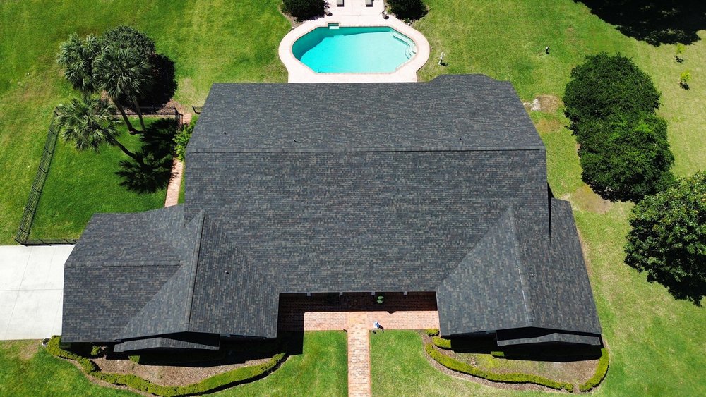 Slide of Gecko Roofing Pros