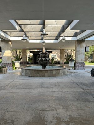 The Drake Oak Brook, Autograph Collection by null