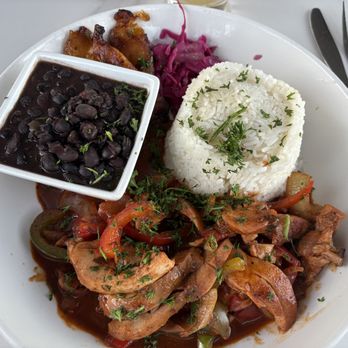 Baracoa Cuban Restaurant - Pollo Encendido - Cuban Near Me - Palmdale, California Baracoa Cuban Restaurant - Pollo Encendido - Cuban Near Me - Palmdale, California