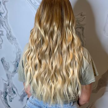 Extensions Beverly Hills - Hair Stylists Near Me Extensions Beverly Hills - Hair Stylists Near Me