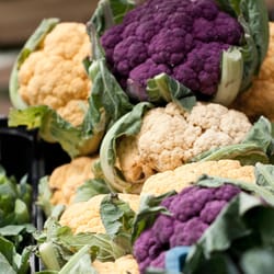Lazy Flavors - Visits to fresh produce markets with foodies