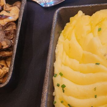 Citrone Italian Chophouse - New American Near Me - Redlands, California