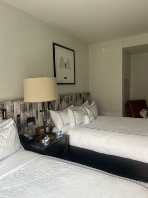 The Oaklander Hotel, Autograph Collection by null