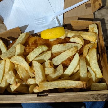 Hoxton Fish House - Regular cod and large chips - Fish & Chips Near Me - London, XGL