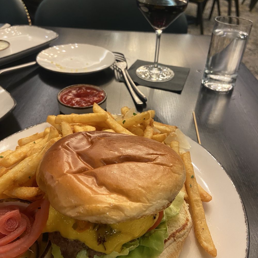 Rancher's Daughter - My smash burger - Venues & Event Spaces Near Me - Chico, California