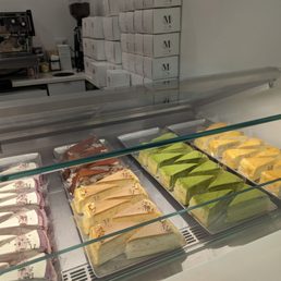 Crepe cakes in gorgeous flavors. Highest quality!
