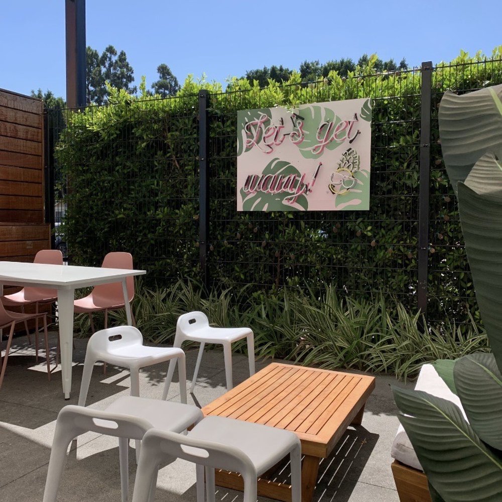 Shootz - Outdoor Seating - Hawaiian Near Me - Stanton, California
