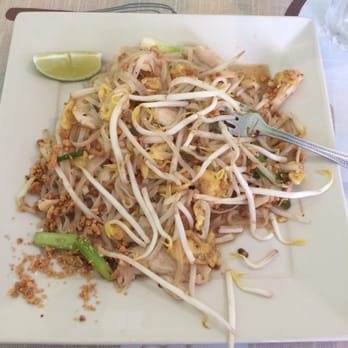 Penn's Thai Cafe - Good pad Thai! Great service! very authentic food. - Thai Near Me - Troy, Michigan