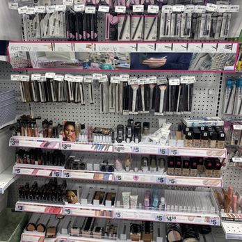 Five Below - Discount Store Near Me - Birmingham, Alabama
