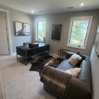 Flagstaff Moving Company - Movers Near Me - Flagstaff, Arizona Flagstaff Moving Company - Movers Near Me - Flagstaff, Arizona