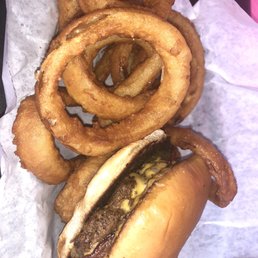 Basket Bacon Cheeseburger