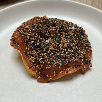 Oxomoco - SOYA MARINATED TUNA TOSTADA - Mexican Near Me - Brooklyn, New York