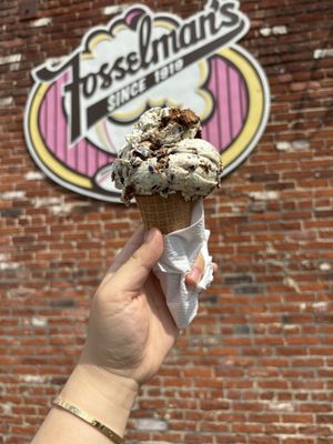 Fosselman's Ice Cream Co. by null