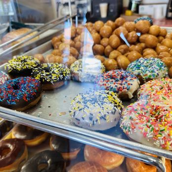Donuts Park - 6/2024 - Donuts Near Me - Oceanside, California