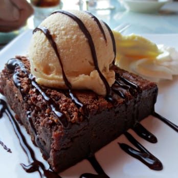 Primavista - Tuscan Brownie - Italian Near Me - Cincinnati, Ohio Primavista - Tuscan Brownie - Italian Near Me - Cincinnati, Ohio