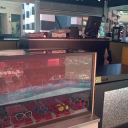 Sunglass Hut Internatl