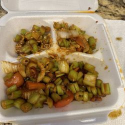 La Vernia Chinese Cuisine - Too much celery in Walnut Shrimp