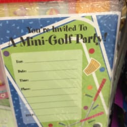 The perfect solution to invite peeps to a Miniature Golf party