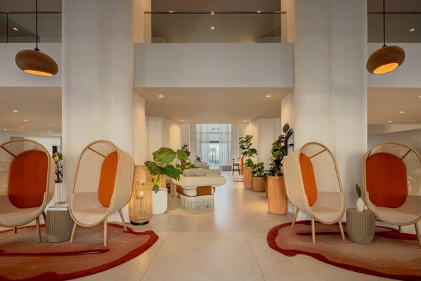 Sandbourne Santa Monica, Autograph Collection by null