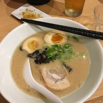 Ippudo Saint-Germain - Shiromaru Tamago, the classic pork-based sauce with egg - Ramen Near Me - Paris, 75
