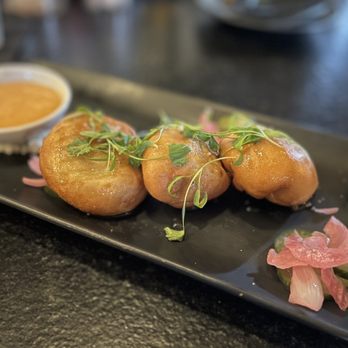 PARA - Crab Rangoon - Bars Near Me - Charlotte, North Carolina