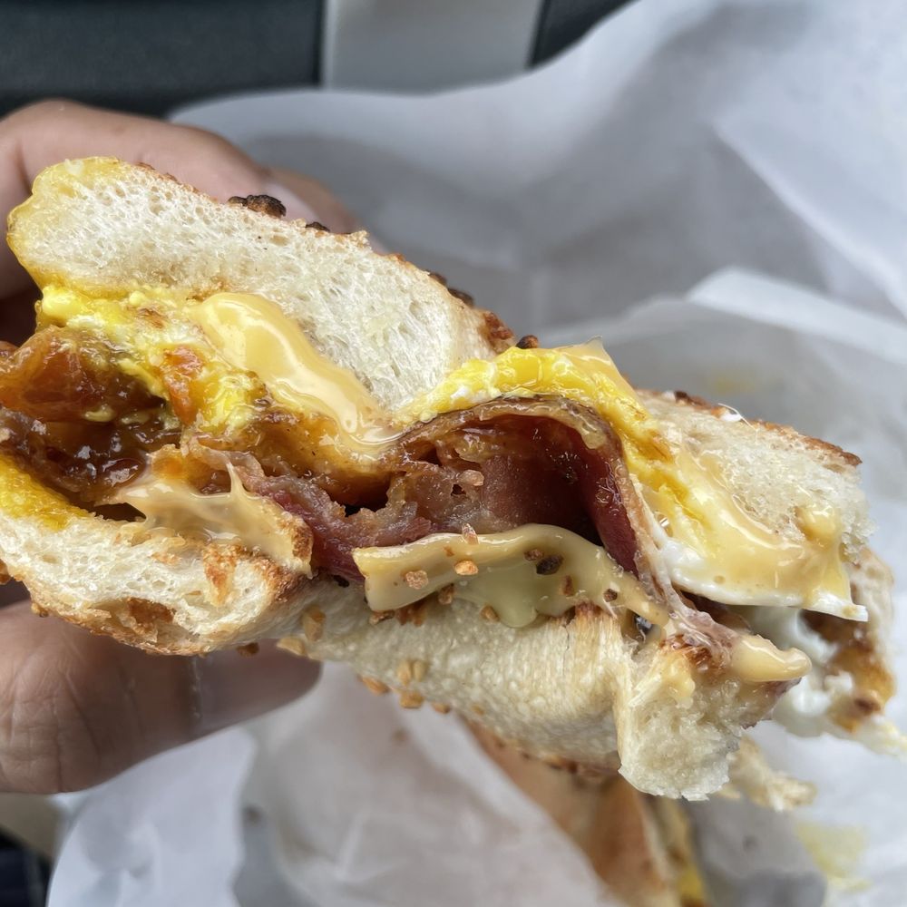 BAGEL DOCTOR Updated September 2024 37 Photos & 63 Reviews 289 N