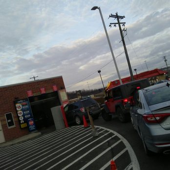 GetGo - Early morning car wash . . . there were five people in front of me when I arrived, and seven behind me, when I left . . . - Gas Stations Near Me - Bridgeville, Pennsylvania