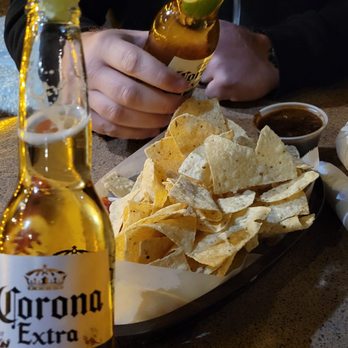 Casa Rio - Complimentary chips and salsa - Mexican Near Me - San Antonio, Texas