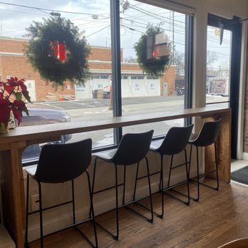 Queen City Coffee Roasters - Window seating - Coffee & Tea Near Me - Plainfield, New Jersey Queen City Coffee Roasters - Window seating - Coffee & Tea Near Me - Plainfield, New Jersey
