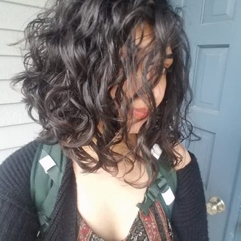 Foxycut Salon - Curly bob! - Hair Salons Near Me - Seattle, Washington