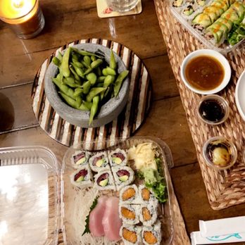 Ｏ！Sakana 　 Sakana Sushi Bar and Lounge