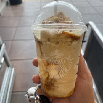 Starbucks - Caramel Ribbon Crunch Crme Frappuccino Blended Crme - Coffee & Tea Near Me - Milpitas, California